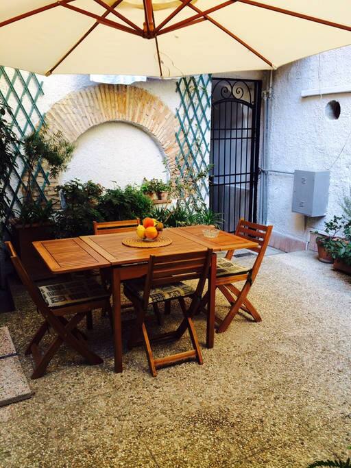 The garden where is possible to eat.