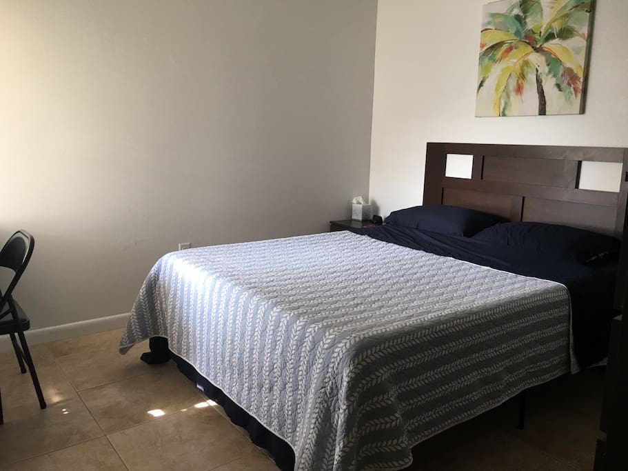 Queen Bed with quality sheets