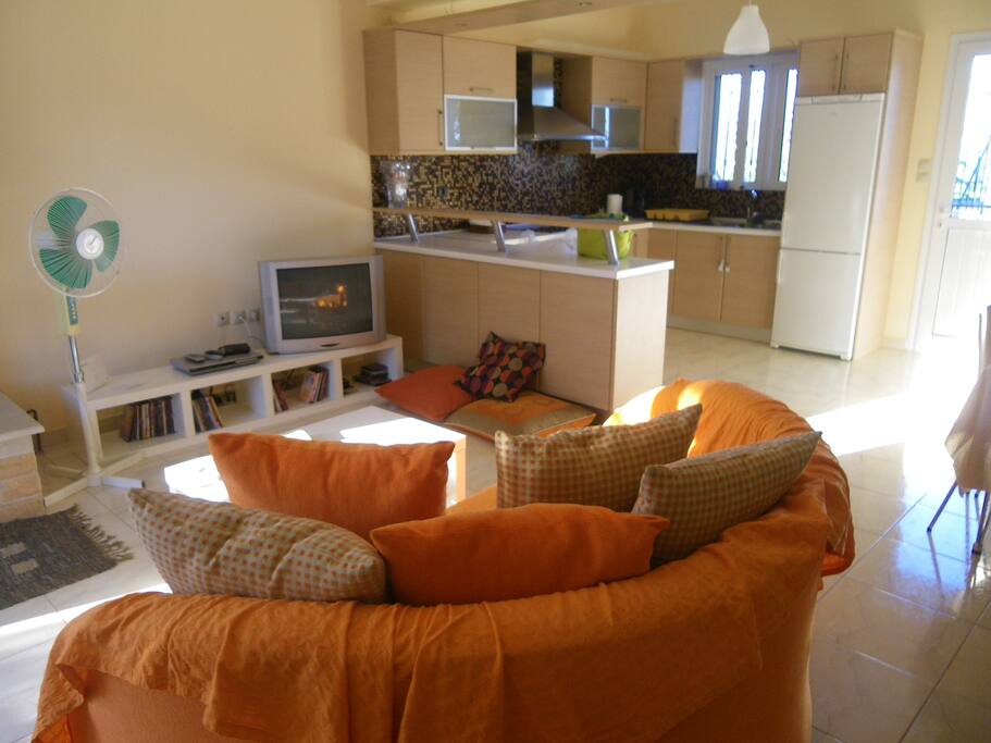 Living room / Σαλόνι