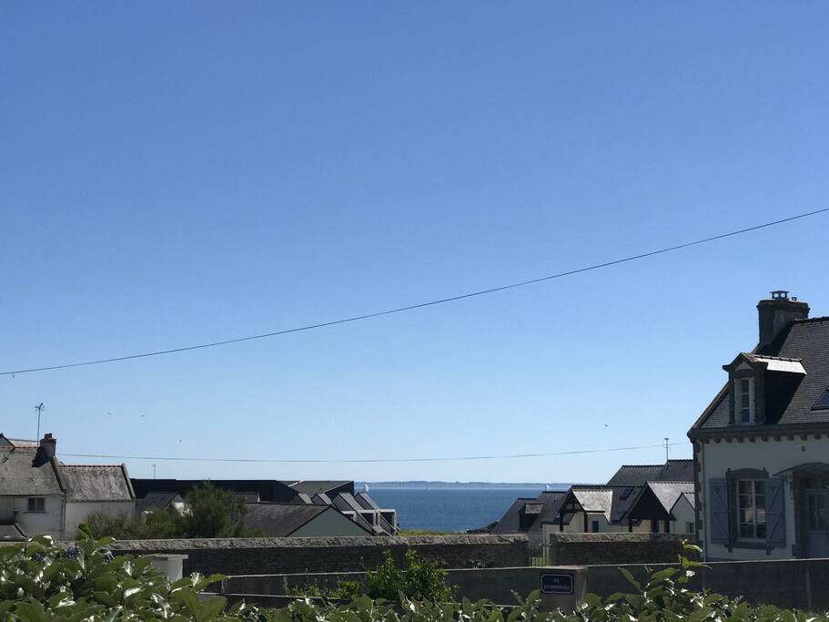Petite vue mer et Belle-Île