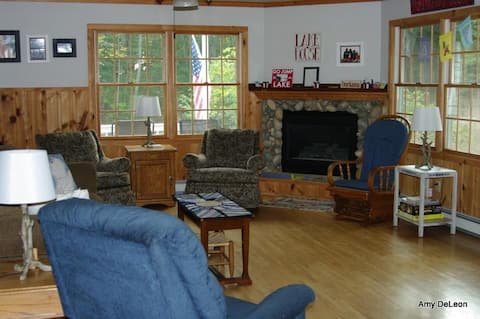 Spacious - 4 Bedroom -Full Kitchen-3 Full - Bath