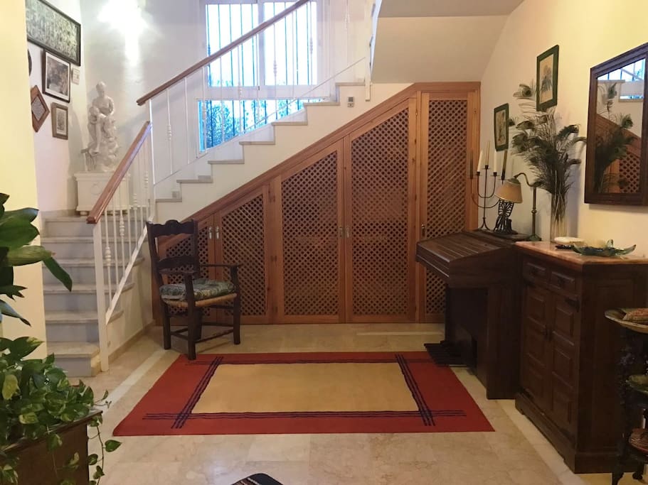 Hall