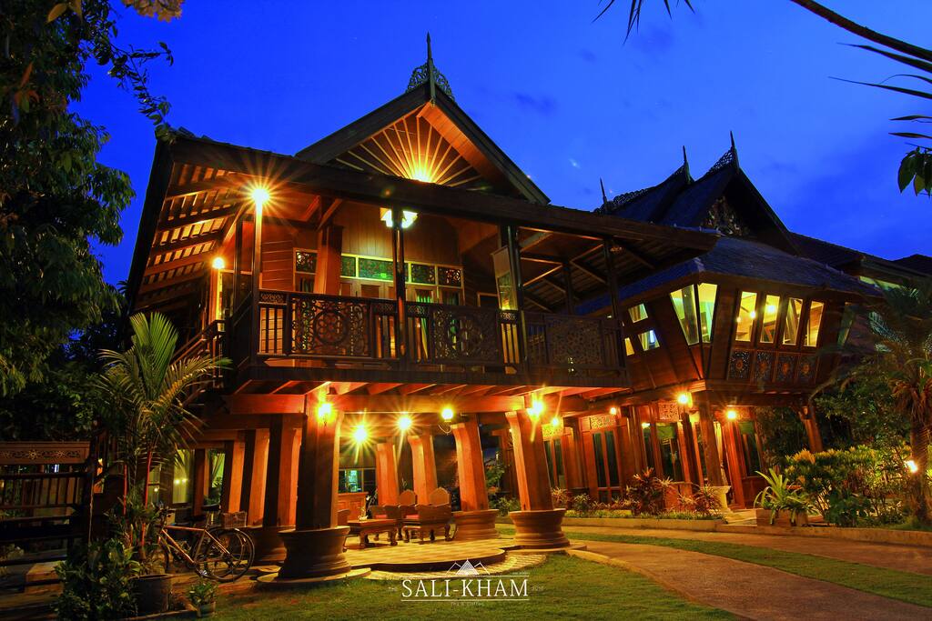 Luxury House In Lanna style
