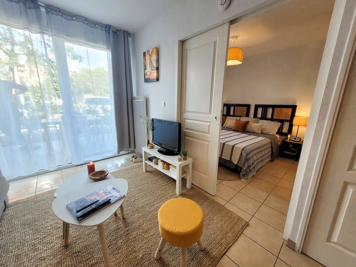 Netflix и Chromecast TV