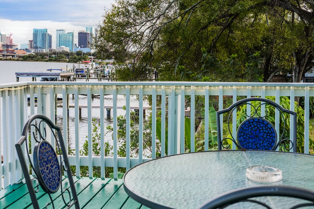 Large balcony perfect for meals outside