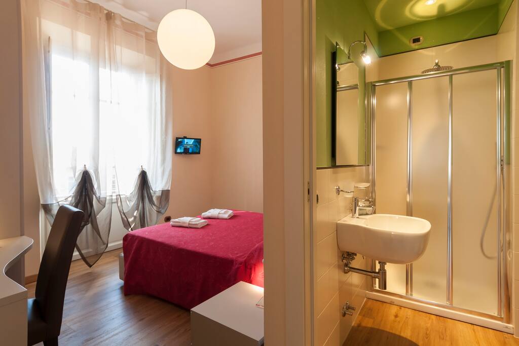 Camera e bagno
