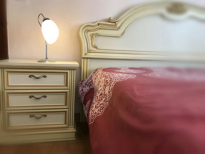 საძინებელი 1