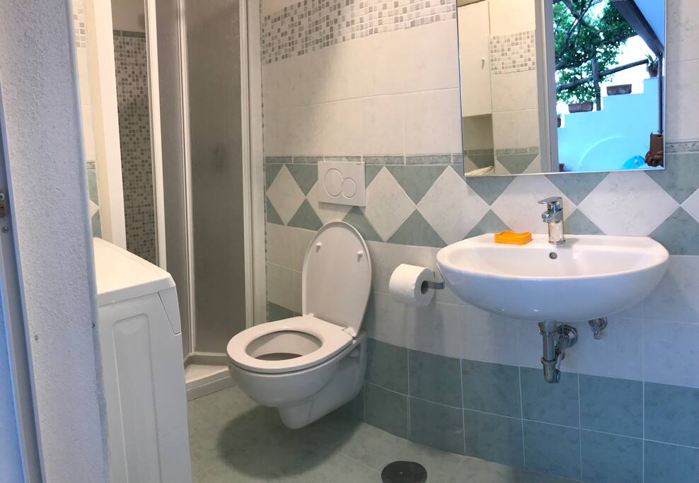 Bagno doccia + lavatrice