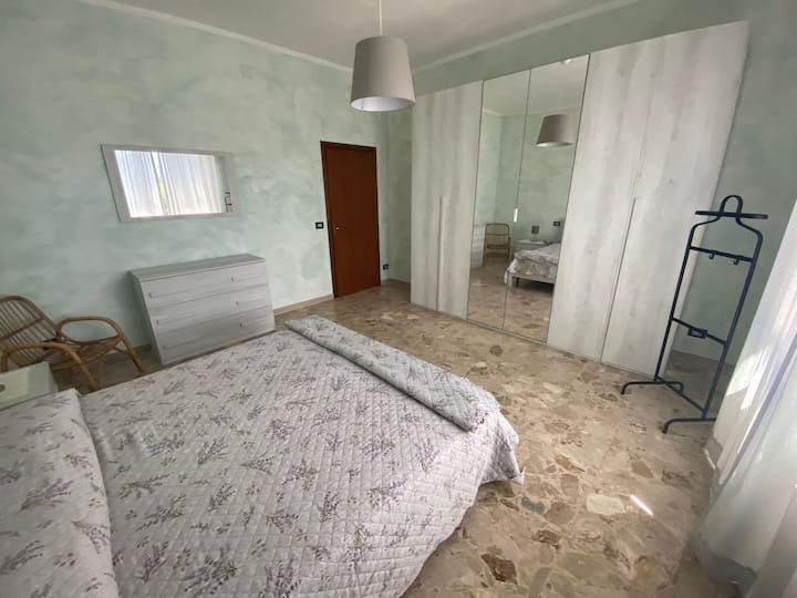 Двойна спалня 