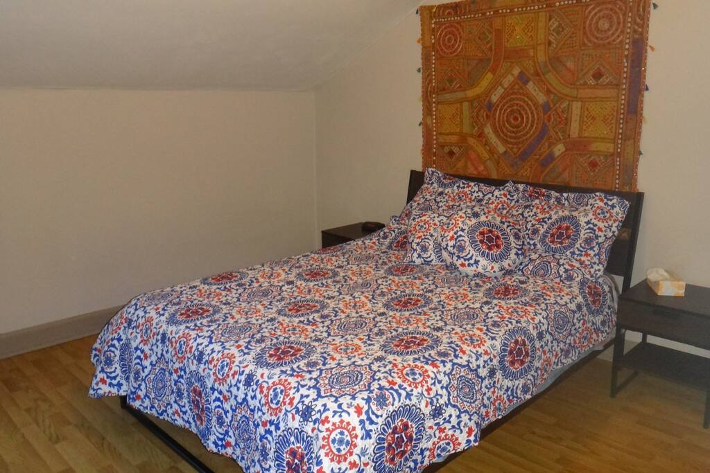 Chambre 1 - lit Queen
