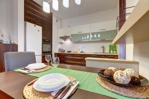 Top Airbnb: EXCLUSIVE AND COZY STUDIO near to the City Center. in Wawer
