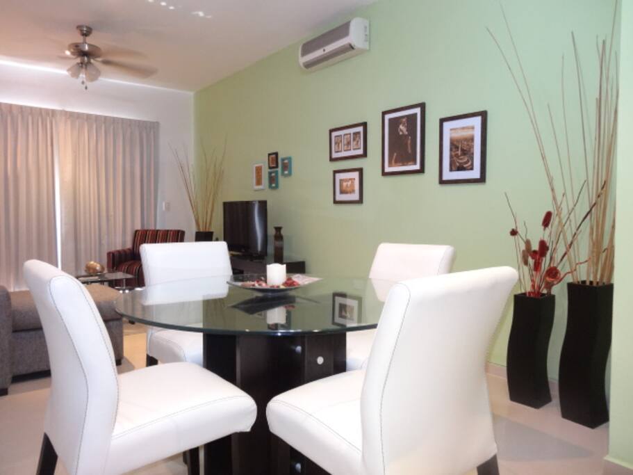 open living room/dining room/kitchen