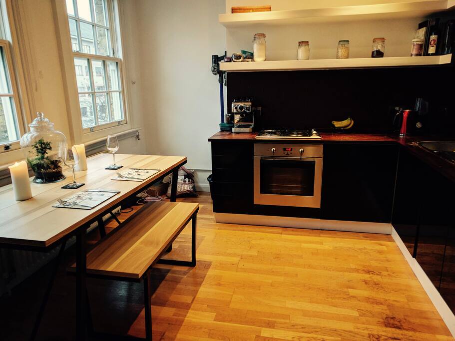 Kitchen/Dining Area