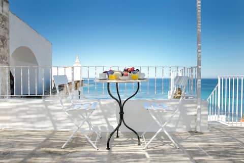 Airbnb con migliori performance: Casa Corte Manta Sunset & Seaview Terrace a Gallipoli