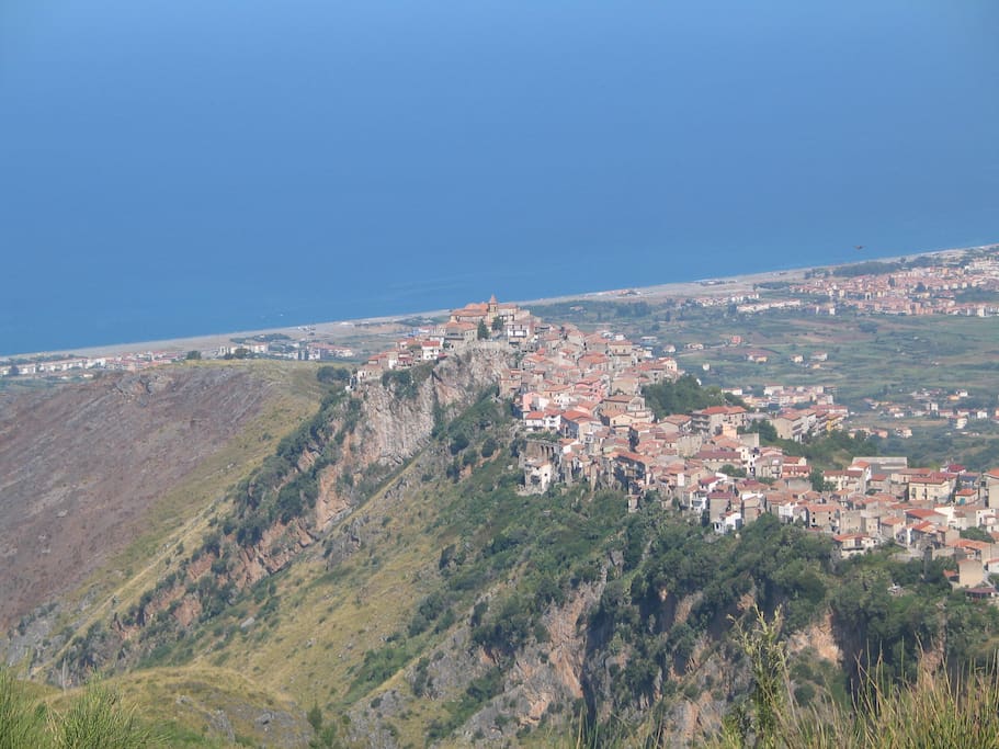 Grisolia. Fantastic place just for you.