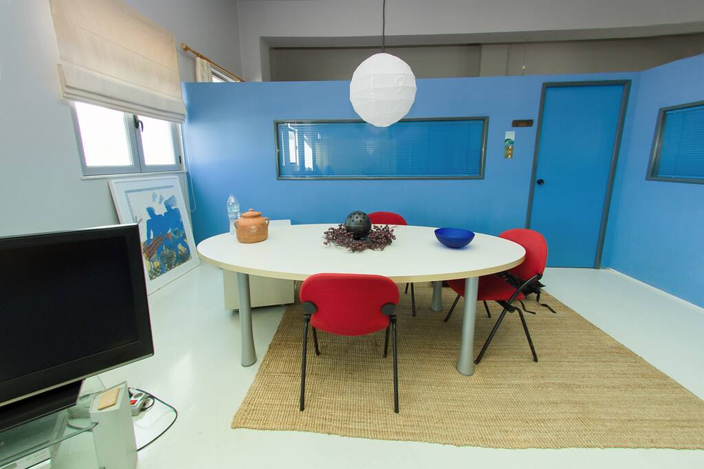 Living room with dining table