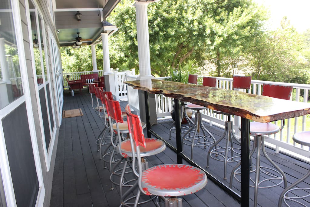 Main Level Porch Seats 10 for outdoor dining