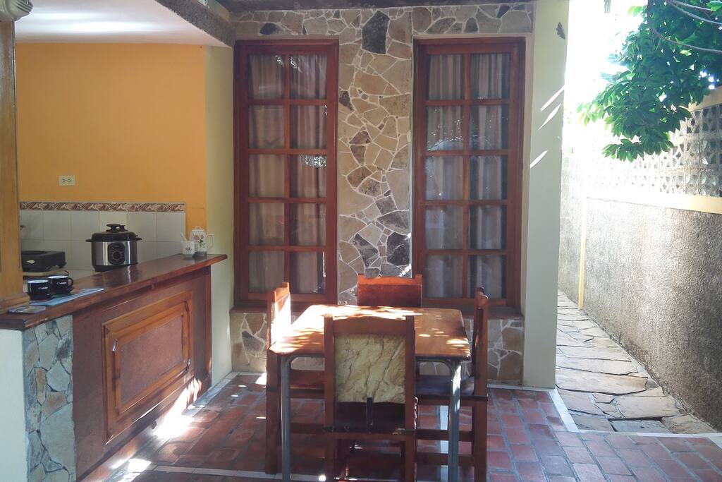 Take a lunch enjoying the Caribbean weather in our outdoor kitchen.