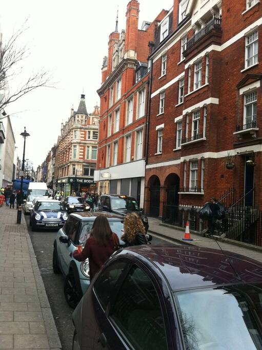 Gilbert Street/Oxford street