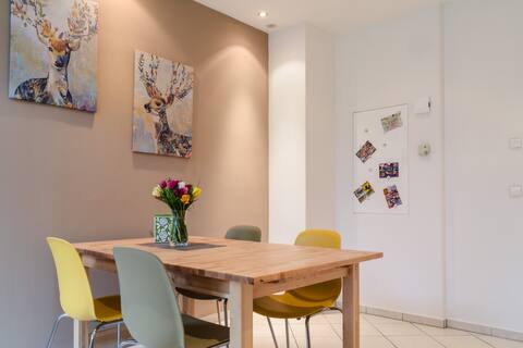 Quiet, close to the center of the apartment in the middle of Stuttgart West