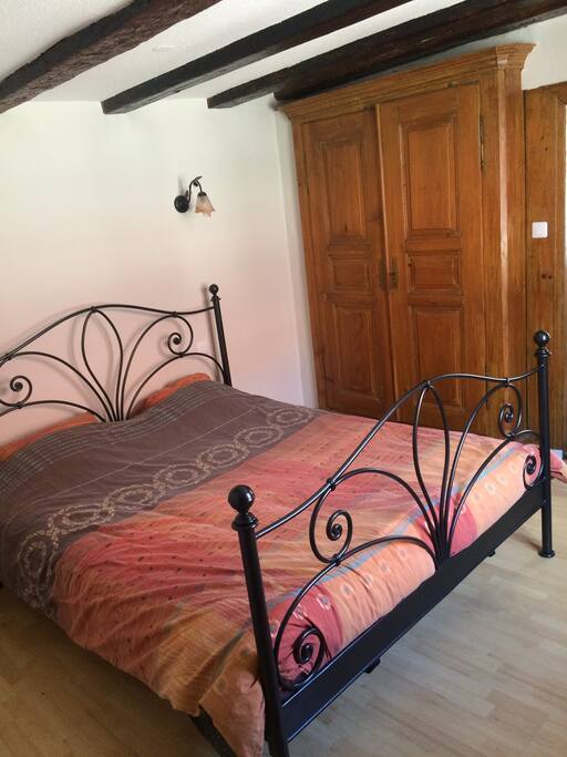 Chambre, espace lit