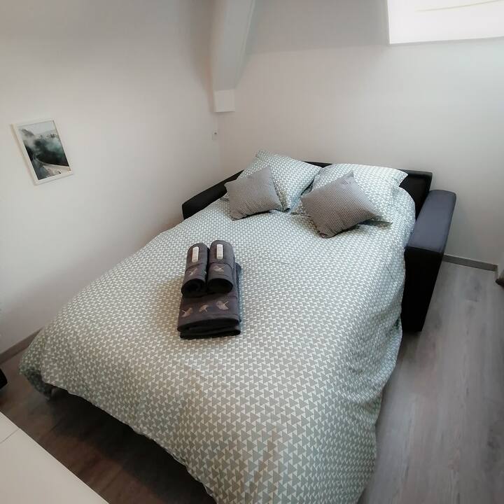 Ღამის კუთხე