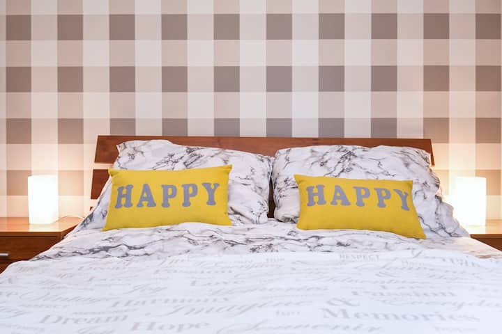 Sretna spavaća soba