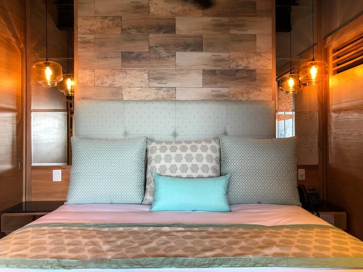 CHAMBRE AVEC LIT KING SIZE