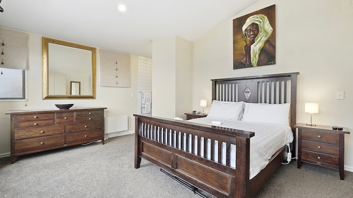 Главна спална соба