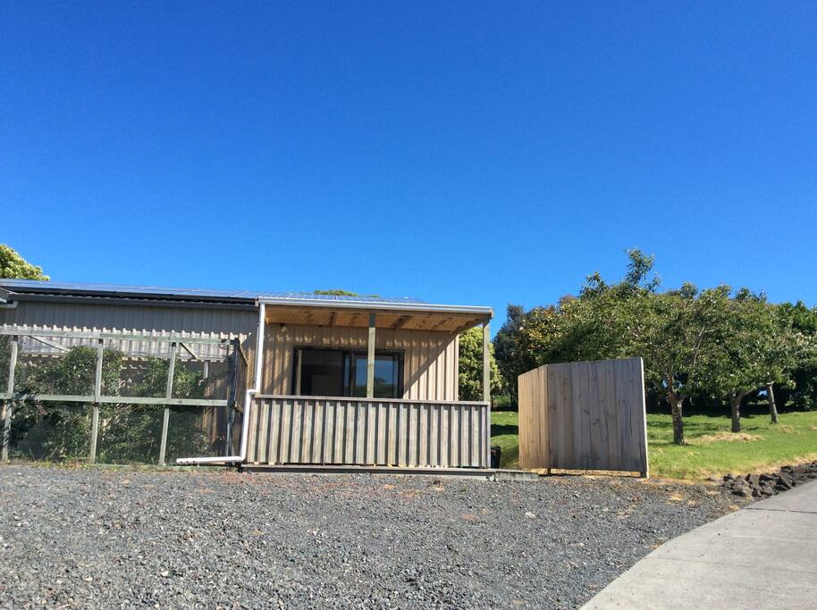 Unit and barn