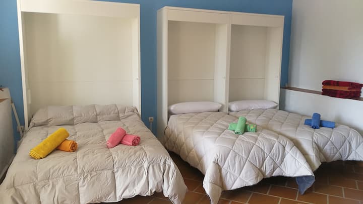 Ambienti i dhomës së gjumit