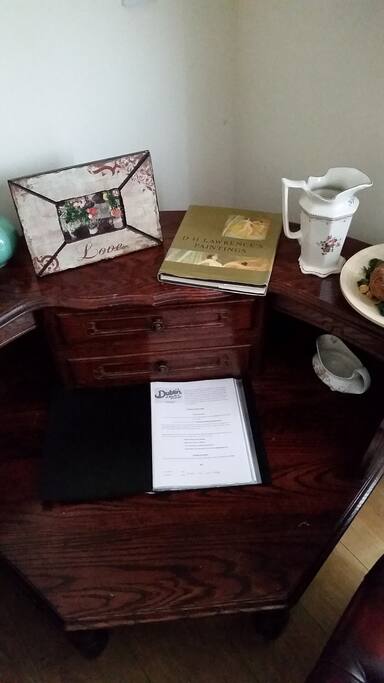 My book of knowledge is waiting for you. Explore my city with ease