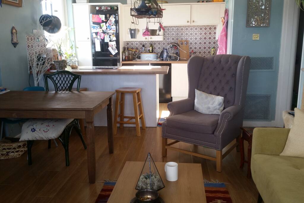 living area and breakfast bar