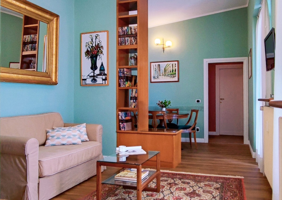 Obývacia izba s posteľou-sofa je ideálna pre 2 deti alebo 1 dospelého/ 
Obývacia izba s rozkladacou pohovkou ideálna pre 2 deti alebo 1 dospelého