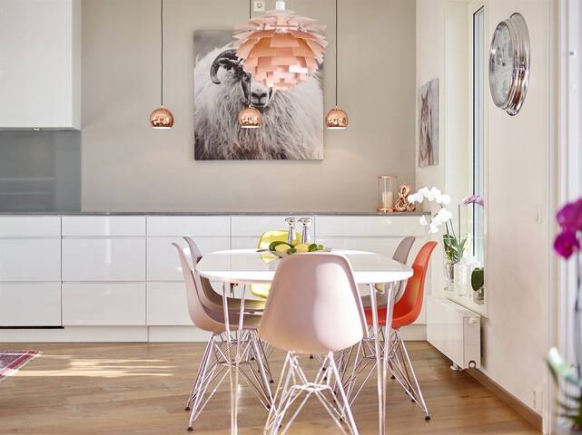 Seaside apartment at Sørenga gallery image 2