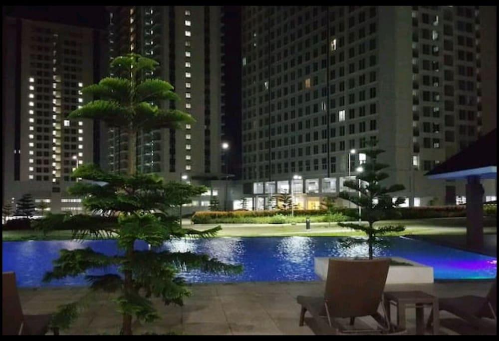 Night view at club house