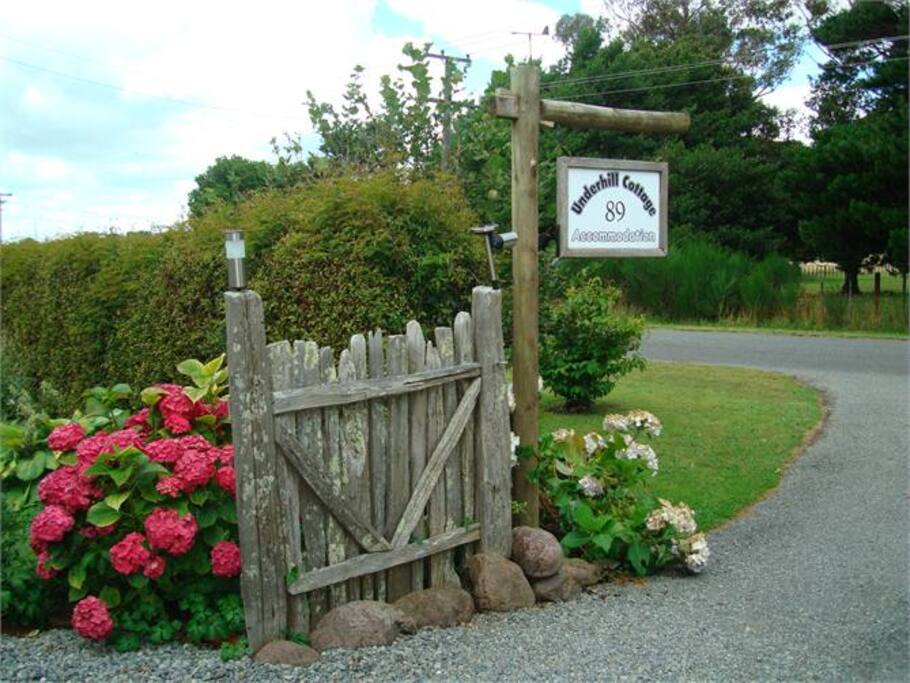 Entrance to Underhill Cottage
