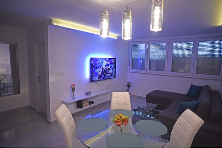 Luxury apartment Regina close to center