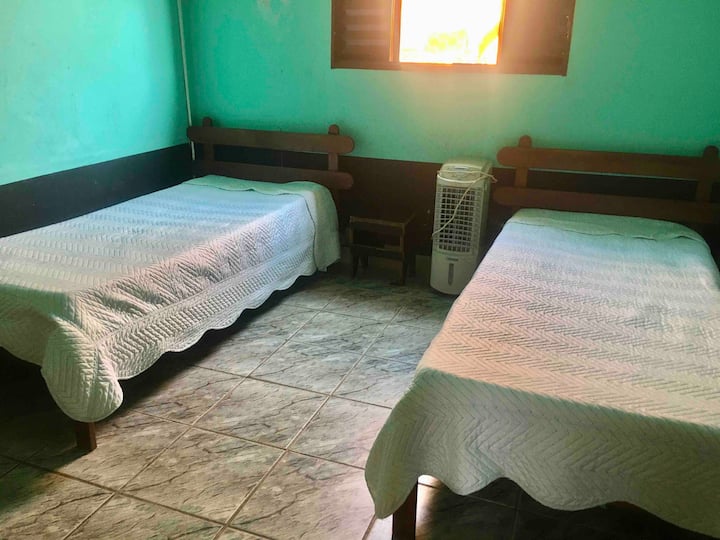 საძინებელი 1