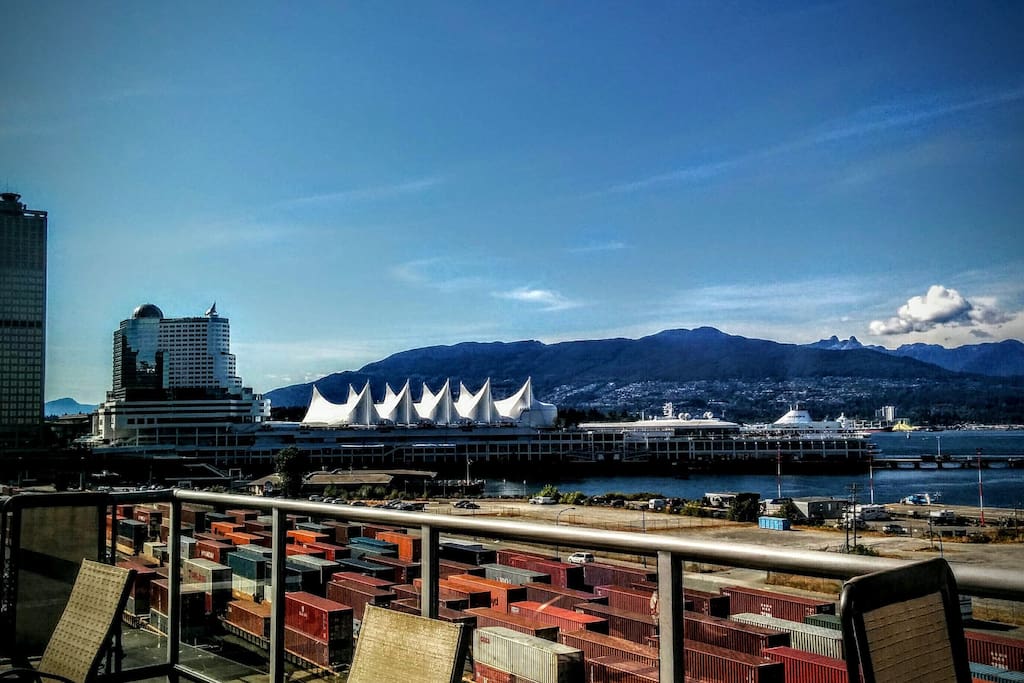 Same view on the rooftop looking West towards Canada Place (Convention Center)
