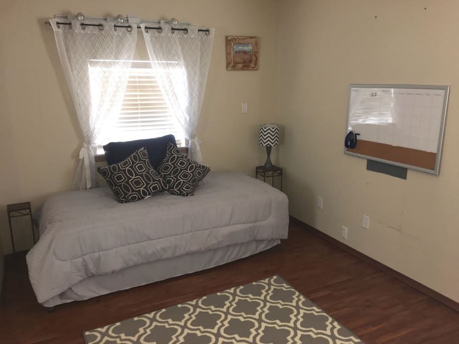 2nd bed pulls out from underneath 1st