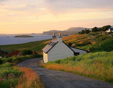 Minchview, Kildonan, Isle of Skye.
