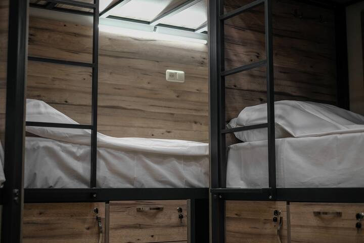 غرفة النوم 1