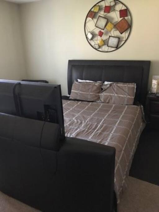 Master Broom, Bed with TV installed in the footboard