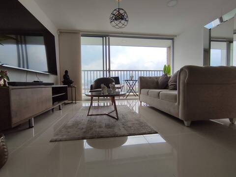 Family-friendly and luxurious apartment on the Golden Mile.
