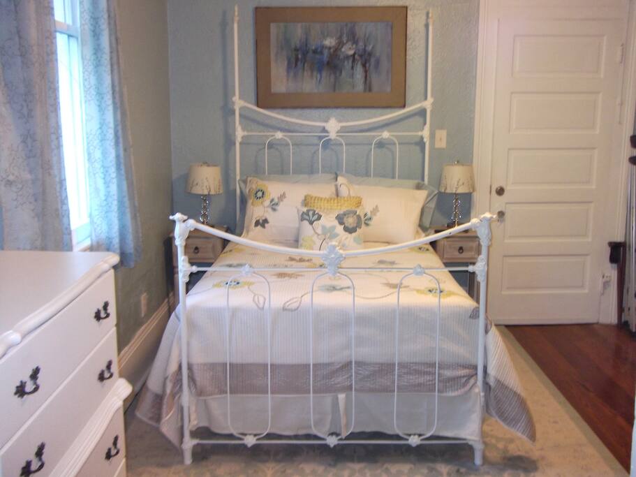 Bedroom #1 - sleeps 2