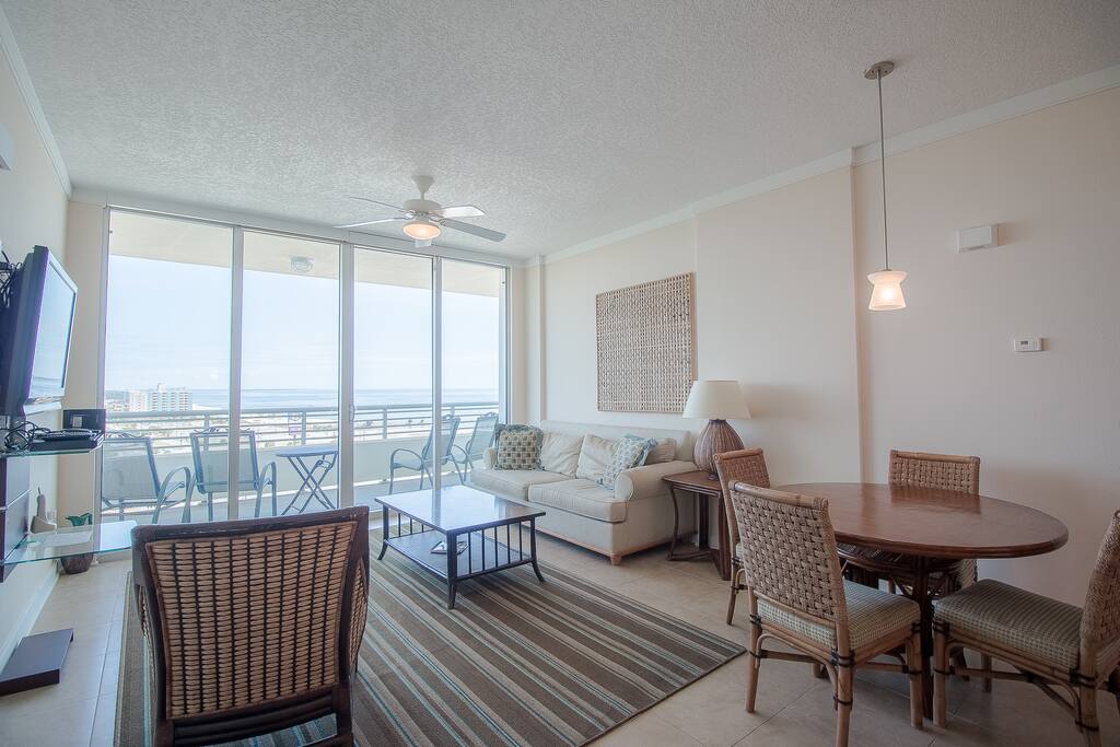 Ocean Club 906