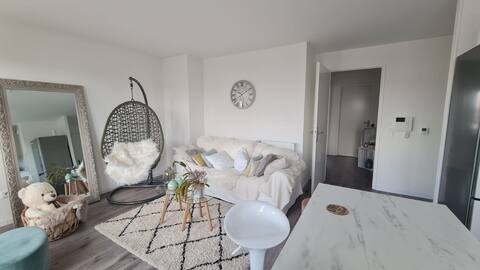 Close to Parc des Expositions, Le Bourget.