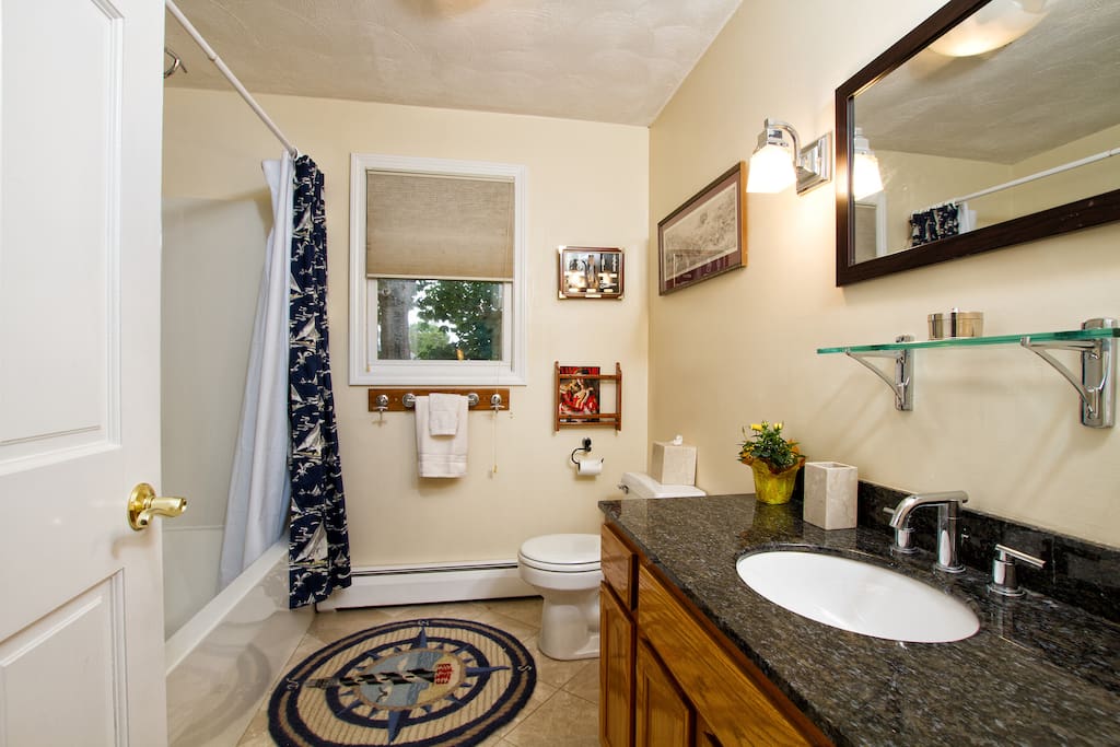 Upstairs full bath with tub