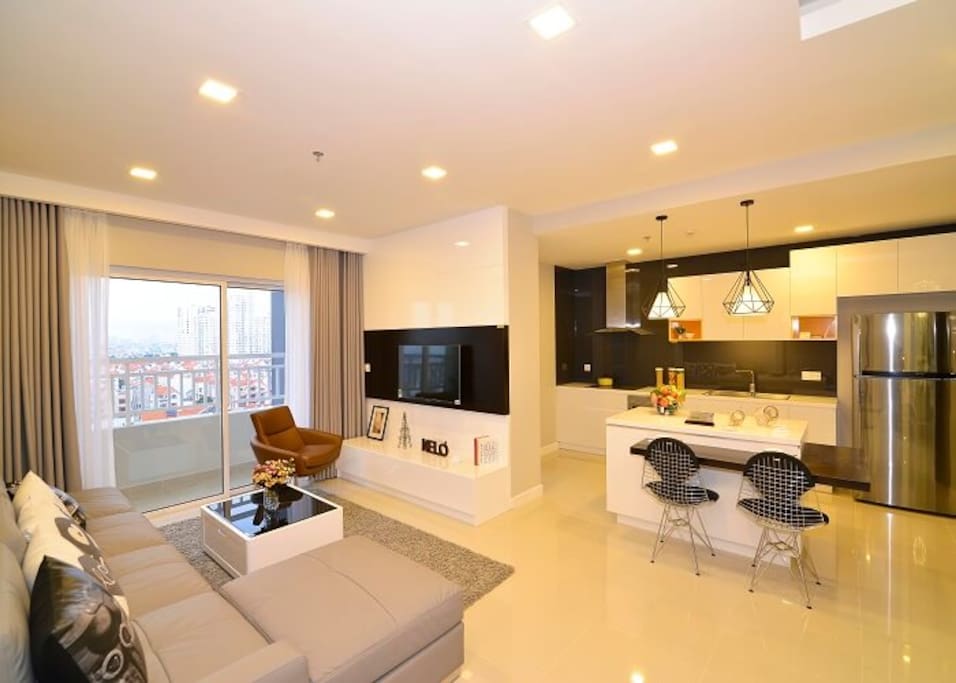 Apartment for rent at Sunrise City, Nguyen Huu Tho, District 7.